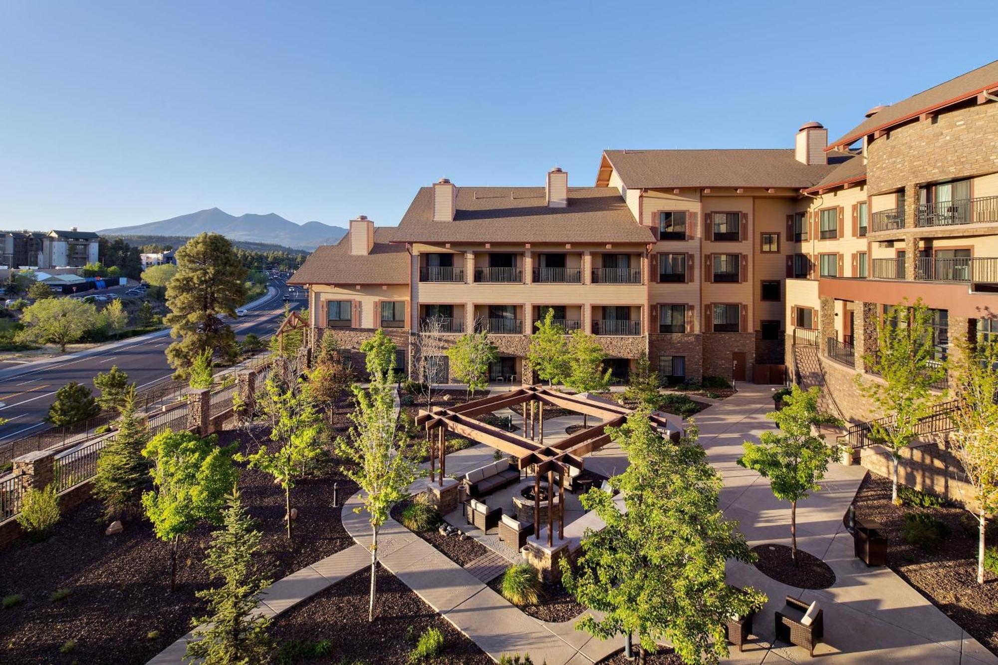 Courtyard Flagstaff Hotel Exterior foto