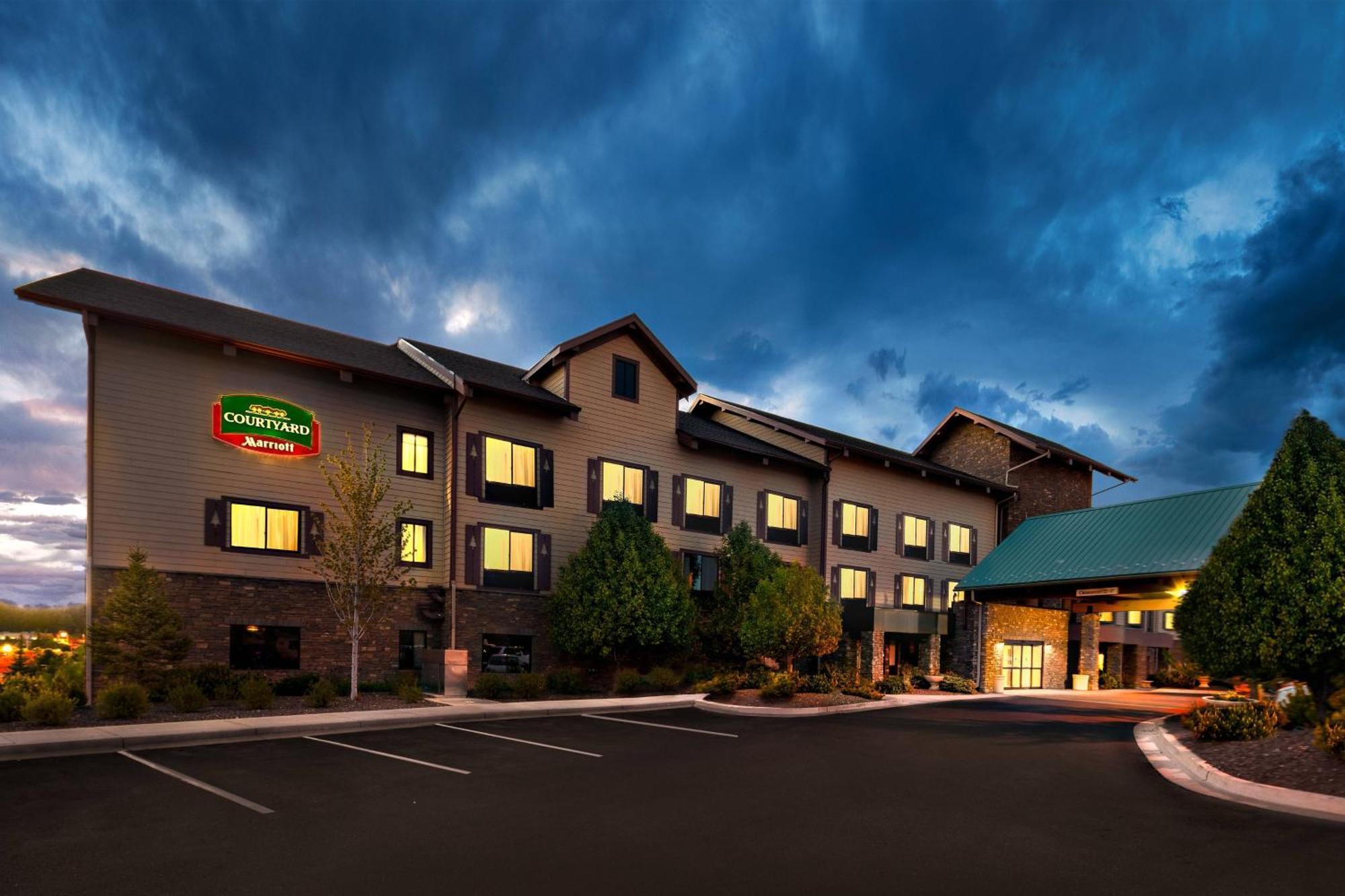 Courtyard Flagstaff Hotel Exterior foto